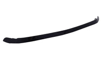 Carregar imagem no visualizador da galeria, EGR 09+ Dodge Ram Pickup Aerowrap Hood Shield (392651)