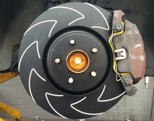Carregar imagem no visualizador da galeria, EBC 2004 GMC Sierra 2500HD (3/4 Ton) BSD Rear Rotors