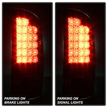 Carregar imagem no visualizador da galeria, Spyder Dodge Ram 02-06 1500/Ram 2500/3500 03-06 LED Tail Light Red Clear ALT-YD-DRAM02-LED-RC