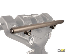 Carregar imagem no visualizador da galeria, mountune 16-18 Ford Focus RS Auxiliary Fuel Rail Hardware Kit