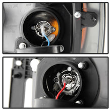 Carregar imagem no visualizador da galeria, Spyder Dodge Ram 1500 06-08/Ram 2500 06-09 Projector Headlights LED Halo LED Smke PRO-YD-DR06-HL-SM