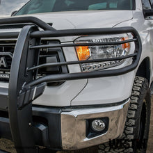 Carregar imagem no visualizador da galeria, Westin 14-20 Toyota Tundra Sportsman X Grille Guard - Textured Black