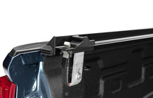Carregar imagem no visualizador da galeria, Lund 20-21 Chevrolet Silverado 2500/3500 (6.9ft. Bed) Genesis Roll Up Tonneau Cover - Black