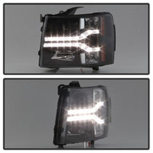 Carregar imagem no visualizador da galeria, Spyder Chevy Silverado 1500 07-13 V2 Projector Headlights - LED DRL - Black PRO-YD-CS07V2-DRL-BK