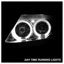 Carregar imagem no visualizador da galeria, Spyder BMW Z4 03-08 Projector Headlights Halogen Model Only - LED Halo Smoke PRO-YD-BMWZ403-HL-SM