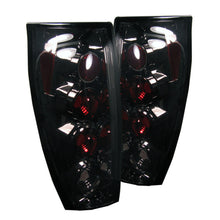 Carregar imagem no visualizador da galeria, Spyder Chevy Avalanche 02-06 Euro Style Tail Lights Smoke ALT-YD-CAV04-SM