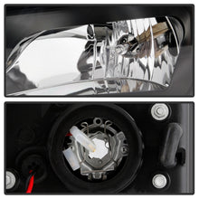 Carregar imagem no visualizador da galeria, Spyder Chevy Silverado 1500 07-13/2500HD/3500HD 07-14 LED Black PRO-YD-CS07V3PL-BK