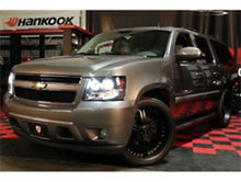 Carregar imagem no visualizador da galeria, Spyder Chevy Suburban 1500/2500 07-14 Projector Headlights CCFL Halo LED Black PRO-YD-CSUB07-CCFL-BK