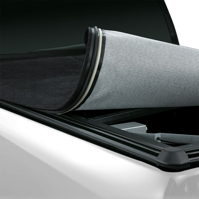 Lund 99-07 Chevy Silverado 1500 Genesis Elite Seal & Peel Tonneau Cover - Black
