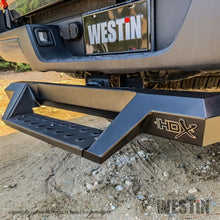 Carregar imagem no visualizador da galeria, Westin HDX Drop Hitch Step 34in Step 2in Receiver - Textured Black