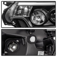 Carregar imagem no visualizador da galeria, Spyder Toyota Tacoma 12-15 Projector Headlights Light Bar DRL Black PRO-YD-TT12-LBDRL-BK