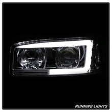Carregar imagem no visualizador da galeria, Spyder GMC Sierra 1500/2500/3500 99-06 V2 Projector Headlights - DRL - Chrome PRO-YD-CDE00V2-LB-C